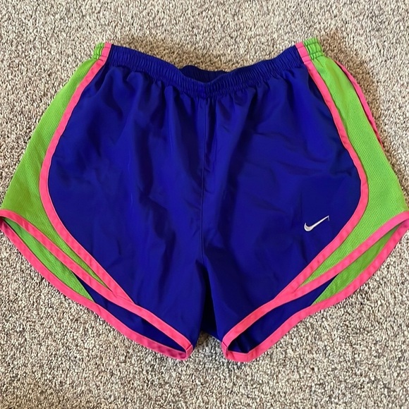 ⭐️ 4/$20 Nike tempo running shorts XS - Picture 1 of 3